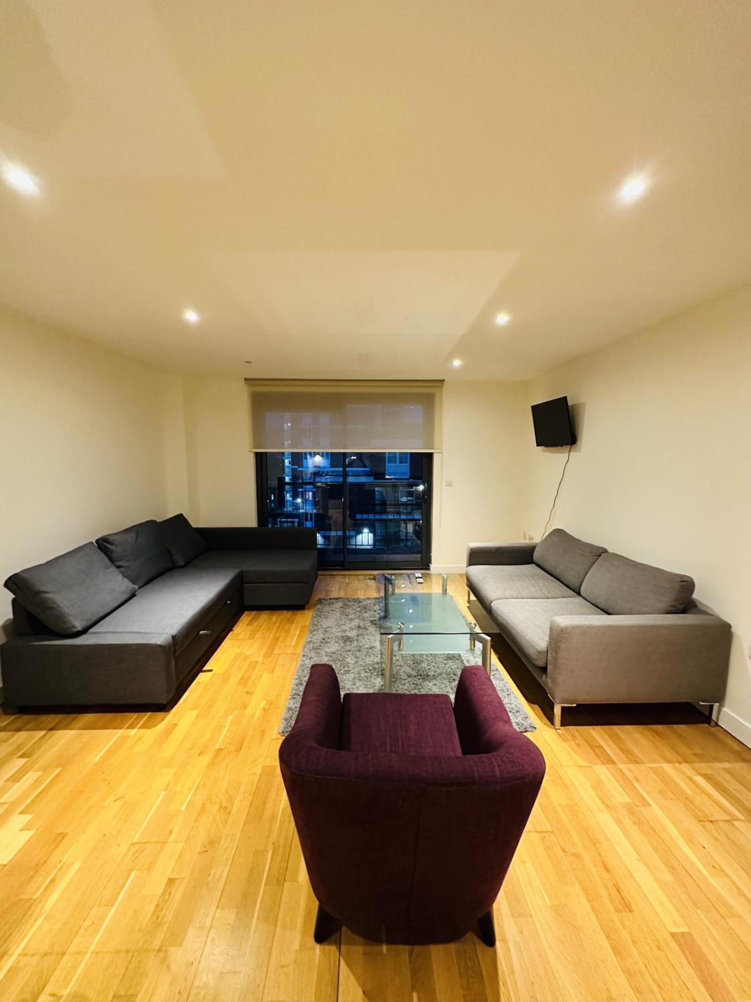 Cosy Modern Tower Bridge Apartment London Bilik gambar