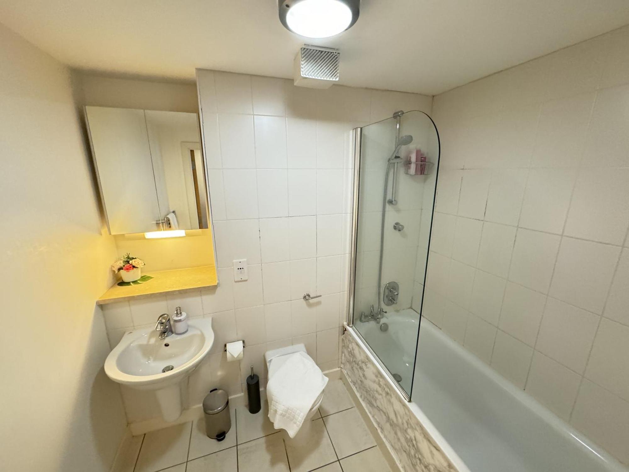 Cosy Modern Tower Bridge Apartment London Luaran gambar